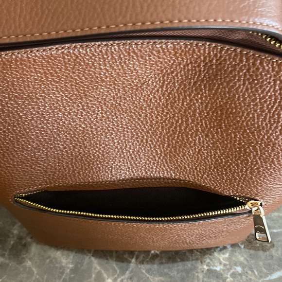 HP🎉 COACH Val Duffle, Shoulder or Crossbody, Redwood Brown, Pebble Leather, NWT - Picture 8 of 15